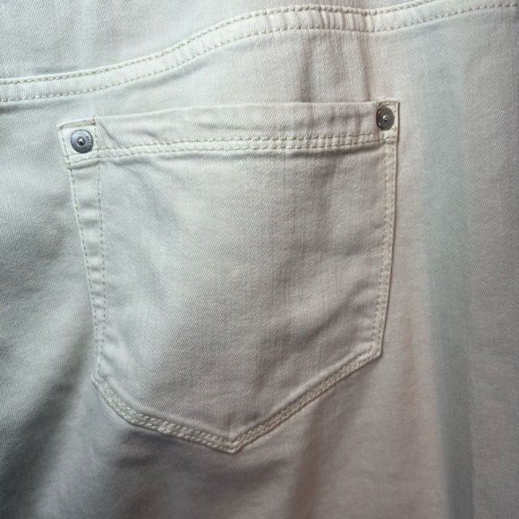 J. Jill Denim Women's Authentic Fit Cropped Jeans Cream Capri Raw Hem Stretch 18 - Picture 12 of 13